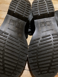 Новые ботинки Dr.Martens No. 42 (3 фото из 4)