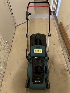 Akumuruniiduk Makita DLM380PT2 (3 foto / 4)