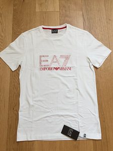 Emporio Armani EA7 (3 foto / 3)