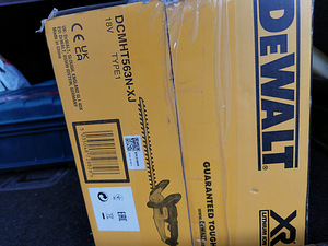 Dewalt DCMHT 563N-XJ (1 foto / 2)