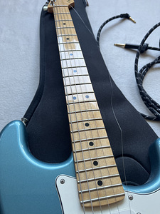 Elektrikitarr Fender Stratocaster (4 foto / 5)