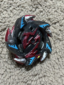 Beyblade (8 foto / 10)