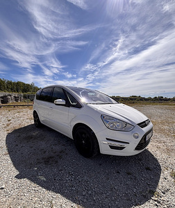 Ford S-MAX 2.0 85 kW (2 foto / 4)