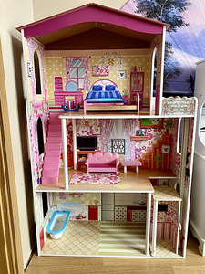 Домик для Barbie