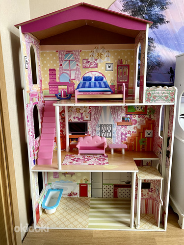 Домик для Barbie (фото #1)