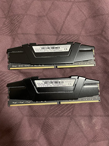 DDR4 2x16 RAM CL 16-19-19-39 (2 foto / 3)