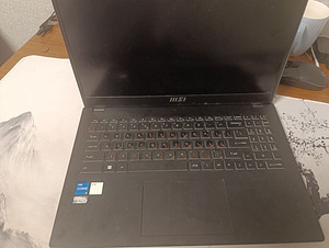 Ноутбук MSI (1 фото из 1)