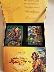 The Everyday Enchantment Tarot (5 foto / 5)