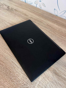Dell Latitude 7390 i5-8350U/256GB/16GB/1920x1080 13.3" LTE (4 foto / 6)
