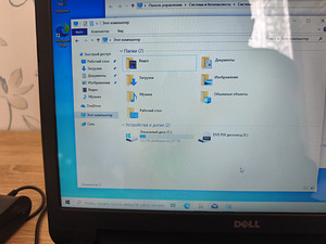 Dell Inspiron 3521 (6 фото из 6)