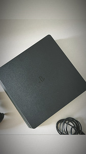 Sony Playstation 4 (PS4) Slim 500GB Black (2 foto / 10)