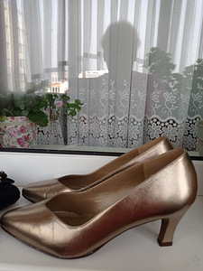 Туфли р 38,5-39 (2 фото из 10)