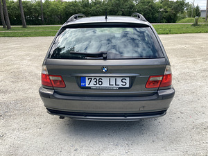 BMW 320d, 2.0 110kW, 2004 (4 foto / 14)