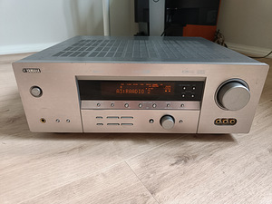 Yamaha ressiiver RX-V450 360w  			