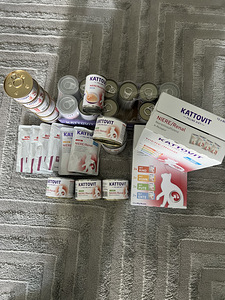Müügil neeruprobleemidega kasside toit (1 foto / 2)