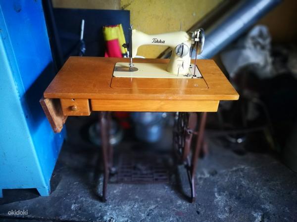 Швейная машинка (фото #1)