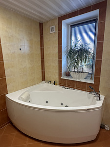 Mahukas ja uhke Balteco mullivann (1 foto / 5)