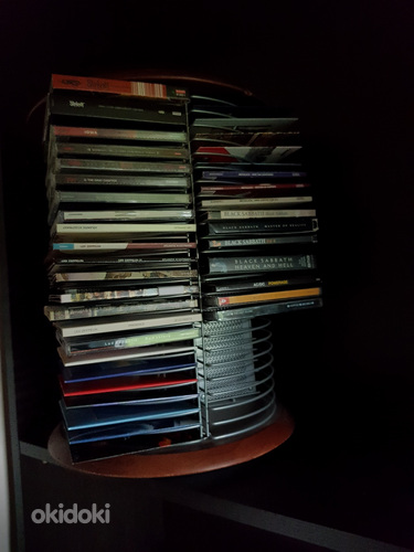 Коллекция компакт-дисков + БЕСПЛАТНАЯ полка для компакт-диск (фото #9)