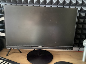Монитор Philips 224e5q 22’ (1 фото из 2)
