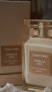 Tom Ford Vanilla Sex / 100 ml / EDP (2 foto / 7)
