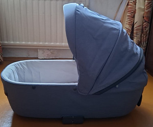 Inglesina Aptica 2-in-1 lapsevanker (4 foto / 6)