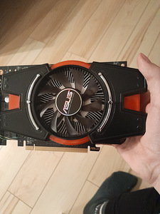 Gtx 650 Asus 2Gb GDDR5 (4 foto / 4)