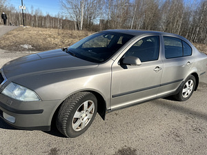 Аренда авто (2 фото из 4)