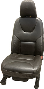 Volvo nahk istmed xc70 (1 foto / 3)