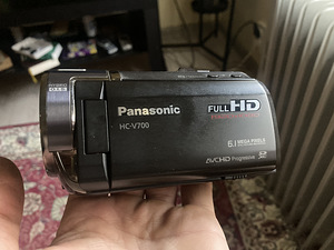 Panasonic videokaamera hc-v700 youtube komplekt (1 foto / 5)