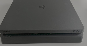 Sony PS4 Slim (CUH-2116B) (2 foto / 3)