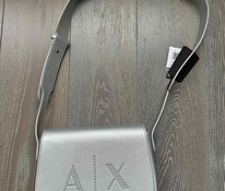 Новая сумка Armani Exchange. Сумка через плечо среднего размера. С