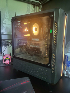 Gaming PC RTX 3060 TI / R7 5700X / 32gb 3200mhz +g203 mouse (1 foto / 1)