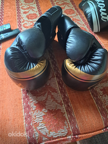 Боксёрские перчатки (фото #1)