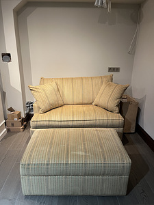 Sleeper Sofa with Leg Rest Poof (2 foto / 7)