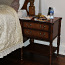 Ethan Allen Montego King Poster Bed & 2 Bedside Tables (foto #2)