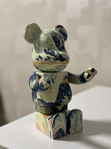 Bearbrick 400% Kanagawa Surf 28cm Height (3 foto / 4)