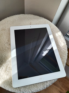 Apple IPad A1459 (4h gen)