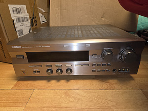 Yamaha Natural Sound AV receiver rx-v596rds (1 foto / 3)