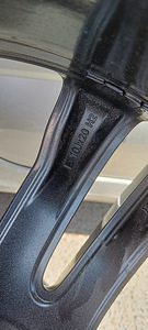 BMW X5/X6 20" rattad rehvirõhu anduritega (6 foto / 9)