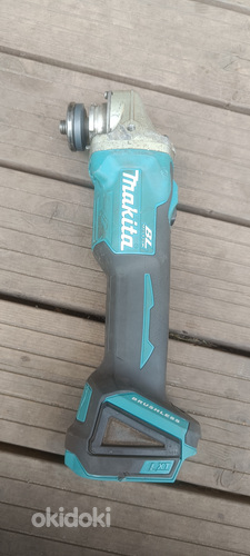 Makita relakas DGA508