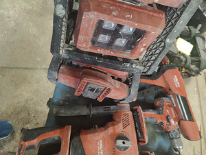 Инструменты Hilti (2 фото из 6)