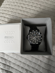 Seiko 5 Sports (4 foto / 4)
