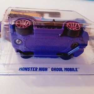Monster high - Ghoul Mobile, Hot Wheels 2025 (6 foto / 6)
