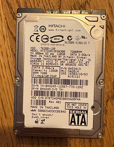 Жесткий диск Hitachi 7K200 120GB 2.5" SATA