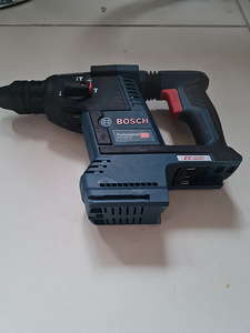 Puurvasar Bosch GBH 18V-26 F (1 foto / 1)