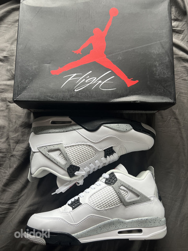 Jordan 4 Retro White Cement