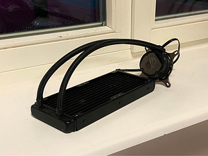 Asus ROG AIO'd (3 tk) (1 foto / 7)