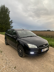 Ford Focus 1.6tdci 66kw 2006 (8 foto / 13)