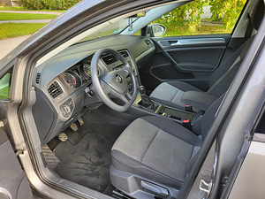 Volkswagen golf 7 1.6 tdi 81kW (9 foto / 14)