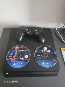Müün Ps4. 1 juhtpult. 2 mängu: Fifa 18, Fifa21. Kõik koos!
